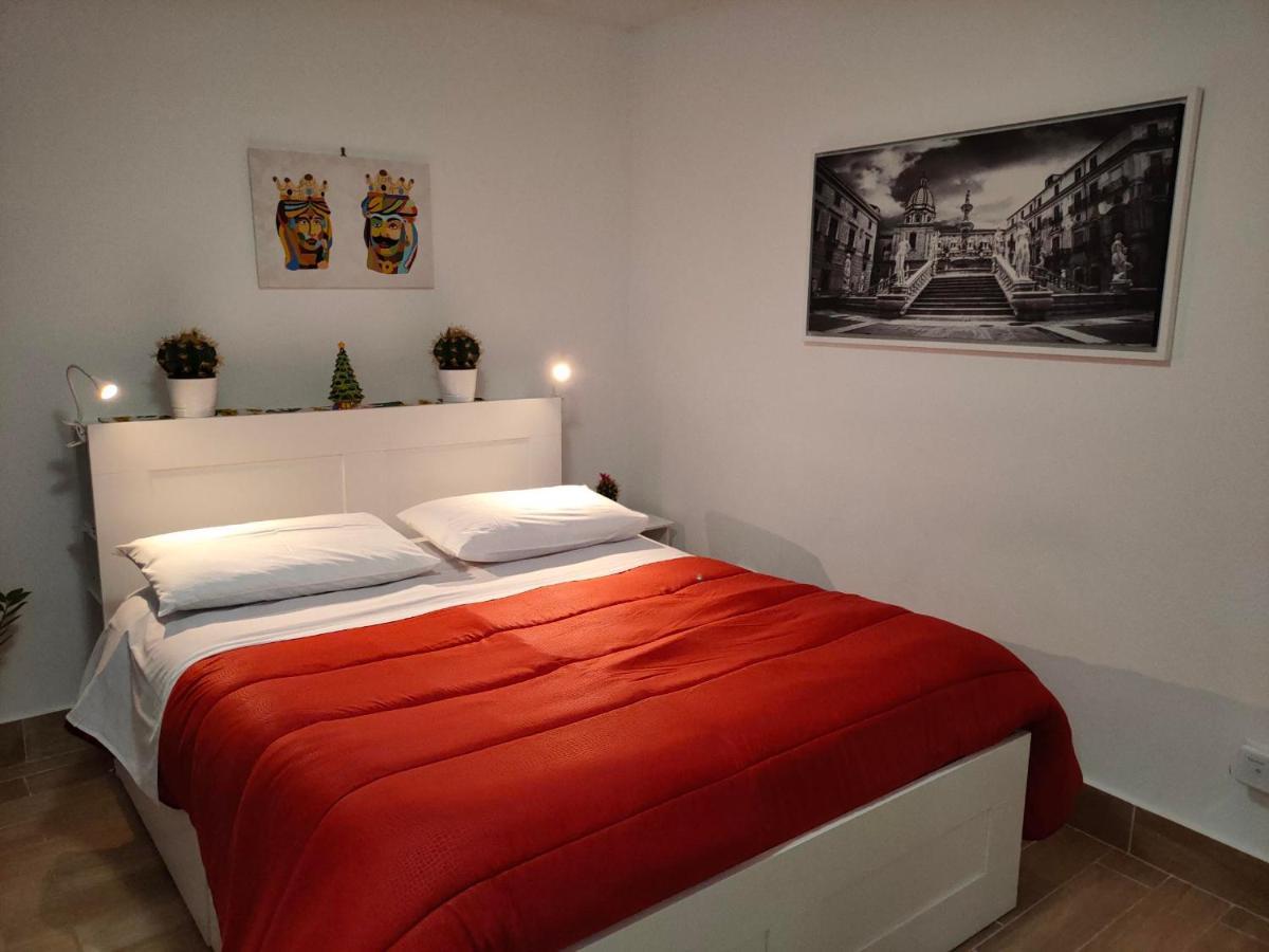 La Camera Di Stella - Ai Normanni Hotell Palermo Exteriör bild